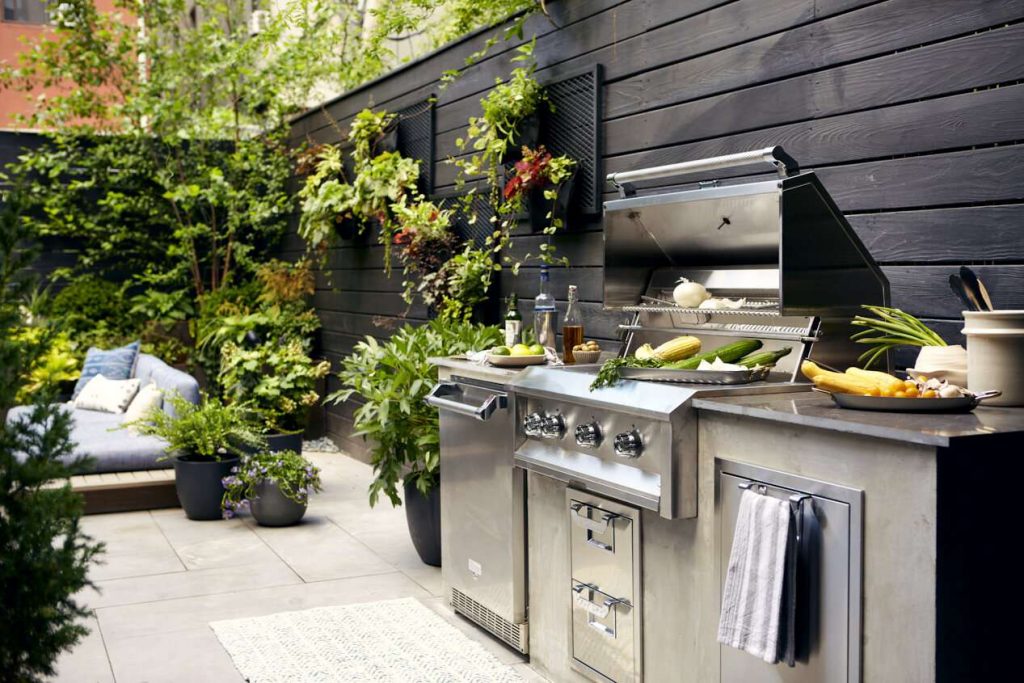 28 Best Outdoor Kitchen Ideas and Designs for Your Home | Foyr