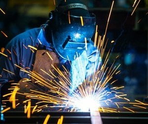 'Automatic tools help welding industry grow' 5